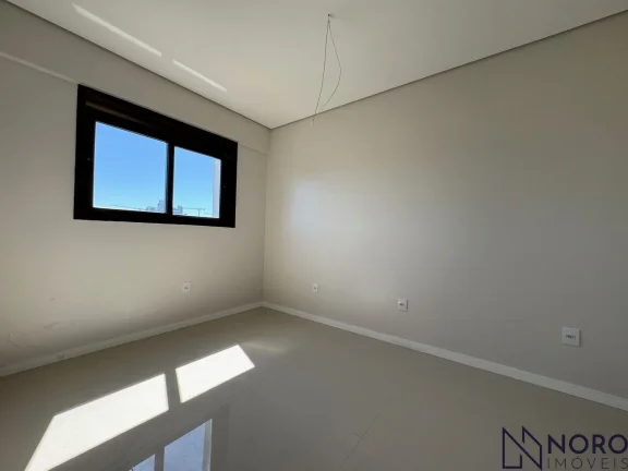 Imagem Cobertura Duplex à venda Bairro Medianeira!