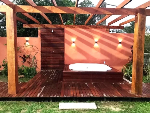 Imagem Linda casa às venda ou locação no centro de Iguape/SP