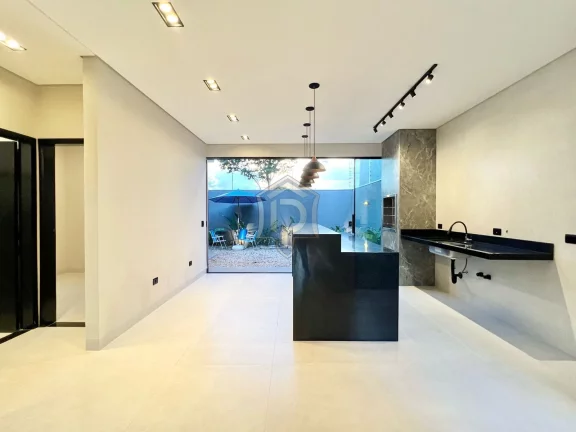 Imagem PQ. DAS PALMEIRAS – Casa térrea Linda, Moderna e Espaçosa!