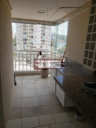 Imagem Apartamento a VENDA no Ipiranga. Vendo lindo Apartamento no bairro Ipiranga, imóvel de 71m² com 2 Dormitirios, sendo 1 Suíte com Ar condicionado, sacada de frente para praça da Independência, sol e ventilação por todo dia, 1 vaga de garagem fixa e coberta