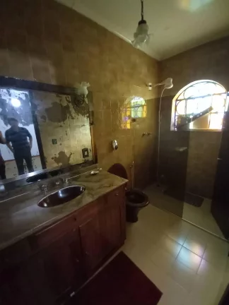 Imagem CASA COM 18.000M2, PISCINA - NOVA FRIBURGO.