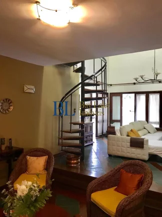 Imagem Sobrado Com 700M² - À Venda No Condomínio Arujazinho!!Estuda Permuta!!