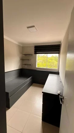 Imagem Sobrado semi-mobiliado com 2 dormitórios e 1 vaga de garagem em Tijucas