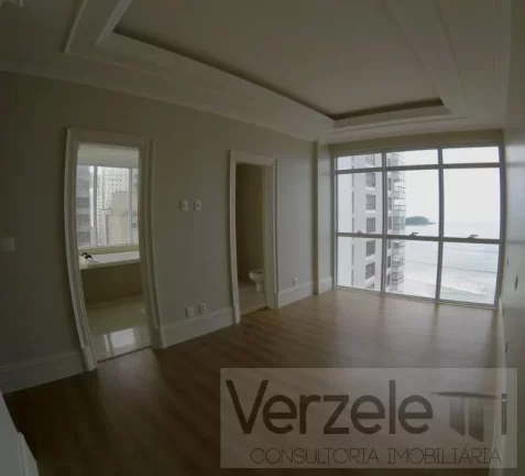 Imagem Frente ao Mar para Venda em Balneário Camboriú / SC no bairro Centro