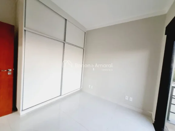 Imagem Casa à venda no Condomínio Residencial Royal Garden Paulínia - SP