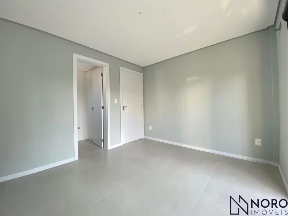 Imagem Apartamento com 02 dormitórios, 2 sacadas, churrasqueira e garagem