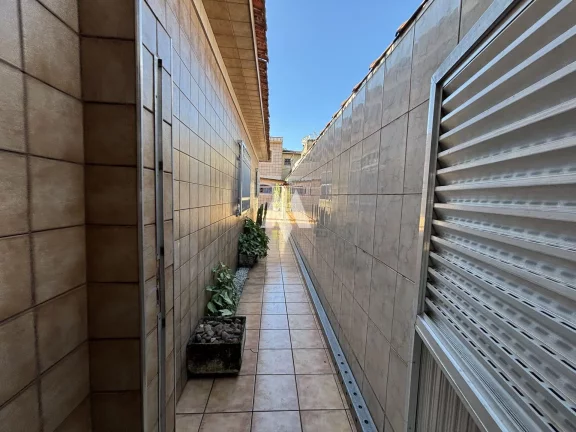 Imagem Casa à venda com edícula - Vila São Jorge / São Vicente