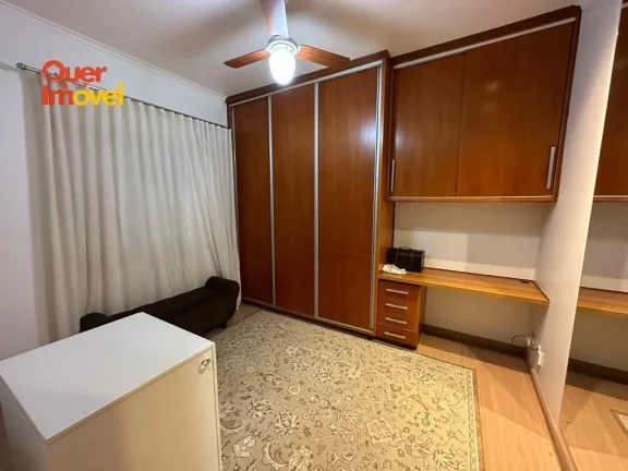 Imagem Imperdível oportunidade: Casa à venda em Cravinhos-SP, Jardim Acácias. 3 quartos, 1 suíte, 2 salas, 3 banheiros, 2 vagas, 179m².