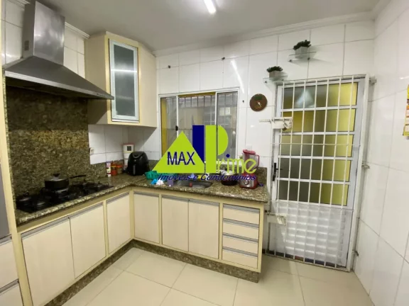 Imagem SOBRADO FRONTAL 240M²/03 DORMITÓRIOS/01 SUÍTE/SACADA/LAVABO/02 VAGAS