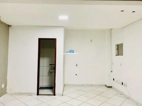 Imagem Sala Comercial para Locação em Feira de Santana, Tomba, 2 banheiros