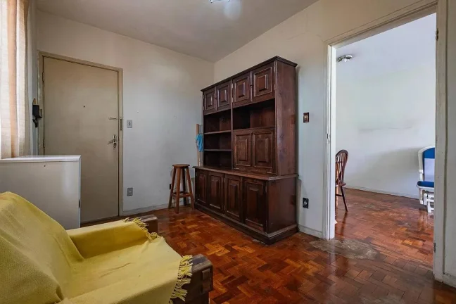 Imagem Apartamento Pinheiros - 127M², 3 Dorms, 1 Vaga, Armários.