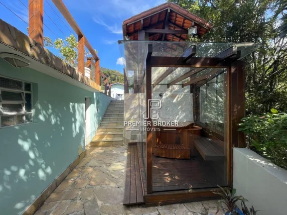 Imagem Casa fora de condomínio com 5 dormitórios à venda, 512 m² por R$ 2.350.000 - Comary - Teresópolis/RJ