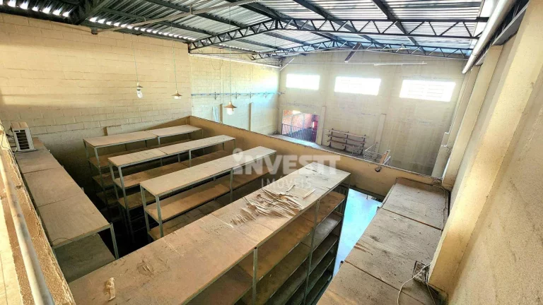 Imagem Galpão, 700 m² - venda por R$ 2.100.000,00 ou aluguel por R$ 11.050,00/mês - Jardim Maria Inez - Aparecida de Goiânia/GO