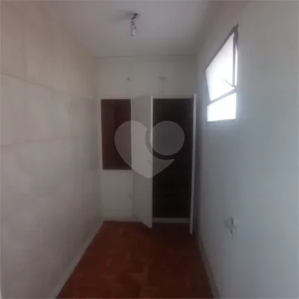 Imagem Apartamento à venda com 3 quartos, sendo 1 suíte, no condomínio Fradique Coutinho, São Paulo - SP