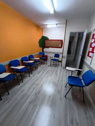Imagem Comercial para Venda em Nova Friburgo, Centro, 5 banheiros