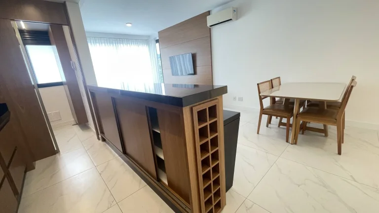 Imagem Locação Anual em Jurerê Internacional Apartamento Mobiliado 3 Suítes