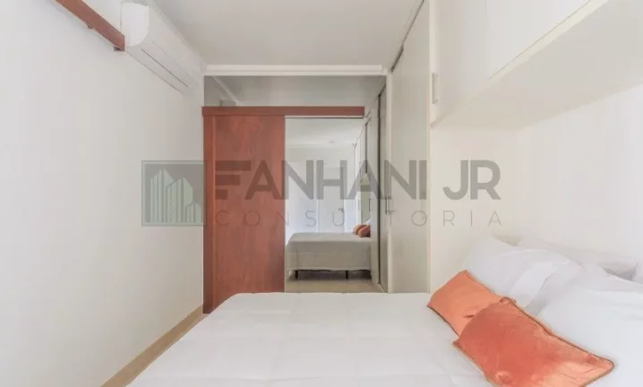 Imagem Imperdível oportunidade: Apartamento com 2 suítes e 2 vagas na Cerqueira César, São Paulo-SP!