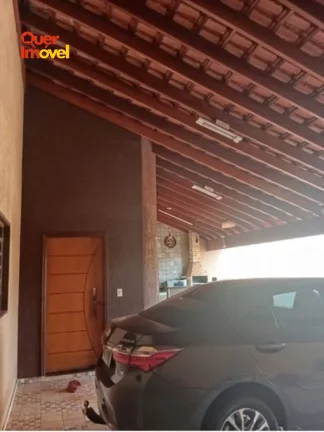 Imagem Imperdível Casa à Venda em Ribeirão Preto-SP, Parque Residencial Cândido Portinari: 3 Quartos, 1 Suíte, 2 Salas, 3 Banheiros, 10 Vagas de Garagem, 200m². Aproveite!