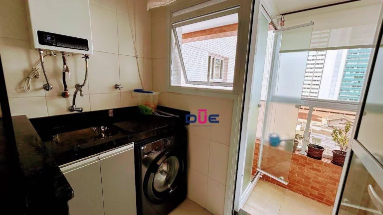 Imagem Apartamento com 2 dormitórios à venda, 84 m² por R$ 900.000,00 - Boqueirão - Santos/SP