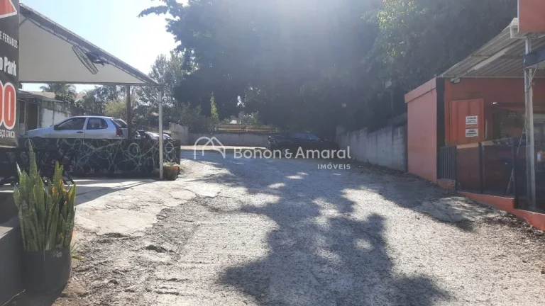 Imagem Terreno à Venda - Parque Taquaral
Área: 1250m²

Descrição:
Excelente oportunidade para construi...
