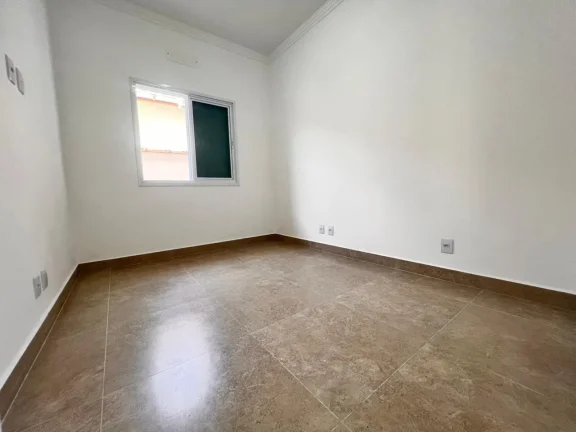 Imagem Casa para Venda em Praia Grande, Real, 3 dormitórios, 2 suítes, 2 banheiros, 2 vagas