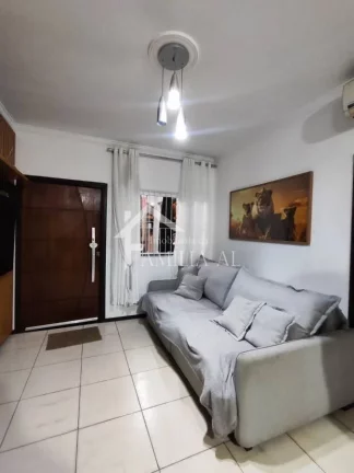 Imagem Geminado planta baixa no Espinheiros com abertura de 6 metros