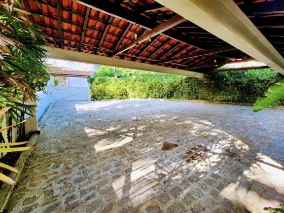 Imagem Casa pé na areia na enseada