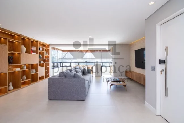 Imagem Apartamento na Rua Tito 19 com 3 suítes e 3 vagas, 187m²