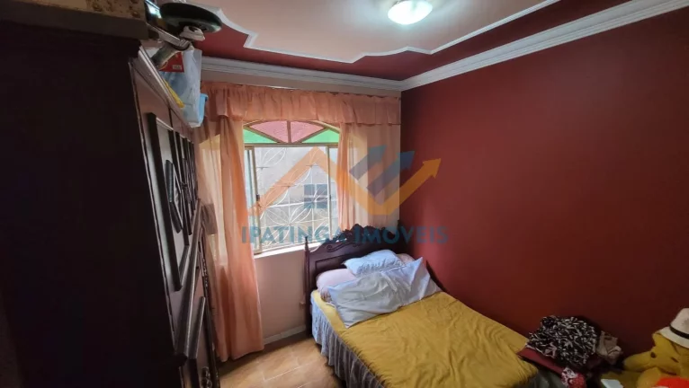Imagem Casa com Lote grande no Bairro Veneza - Ipatinga