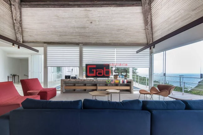 Imagem Casa com 4 dormitórios à venda, 340 m² por R$ 3.500.000,00 - Ferradura - Armação dos Búzios/RJ