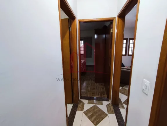 Imagem Imperdível: Casa à venda em Francisco Morato-SP, Jardim Nova Belém, com 3 quartos, 1 suíte e 181,81m². Agende sua visita agora!