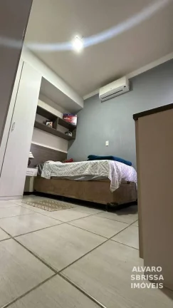 Imagem Casa com três dormitórios no Condomínio Rio Branco em Salto SP