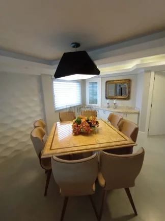 Imagem Apartamento Frente Mar com 3 suítes à venda no Centro de Balneário Camboriú