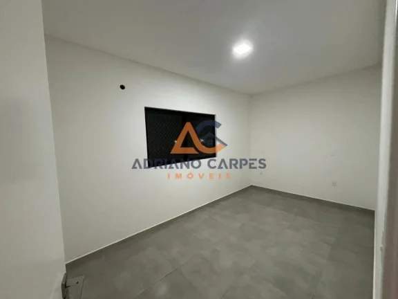 Imagem Apartamento com dois dormitórios no Centro de Navegantes pronto para morar e aceita financiamento bancário a venda com a Imobiliária Adriano Carpes