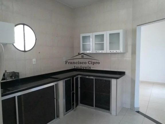 Imagem Casa à venda no bairro Jardim Ícaro - Guaratinguetá/SP