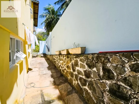 Imagem Casa para Venda em Salvador, Piatã, 3 dormitórios, 2 suítes, 6 banheiros, 4 vagas