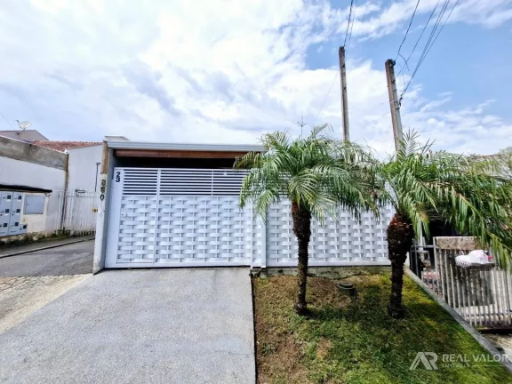 Imagem Belíssima Casa Semimobiliada para Locação no Bairro Gralha Azul em Fazenda Rio Grande
