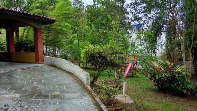 Imagem Chácara com 3 dormitórios à venda, 2380 m² por R$ 1.250.000,00 - Chácaras Ceres - Suzano/SP