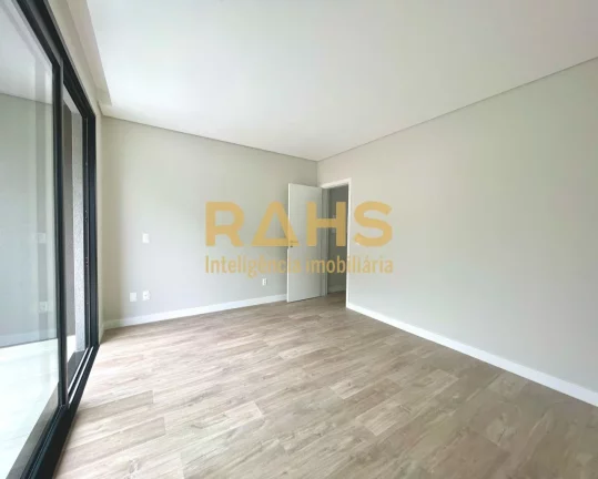 Imagem Excelente sobrado geminado localizado no bairro Jardim Sofia, bem próximo ao Shopping Garten. Conta...