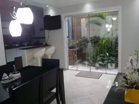 Imagem Sobrado com 3 dormitórios à venda, 173 m² por R$ 795.000,00 - Cidade Boa Vista - Suzano/SP