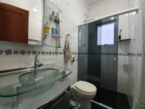 Imagem Casa de Vila a Venda Taboão da Serra com 2 quartos, 2 vagas. 93m² de área.