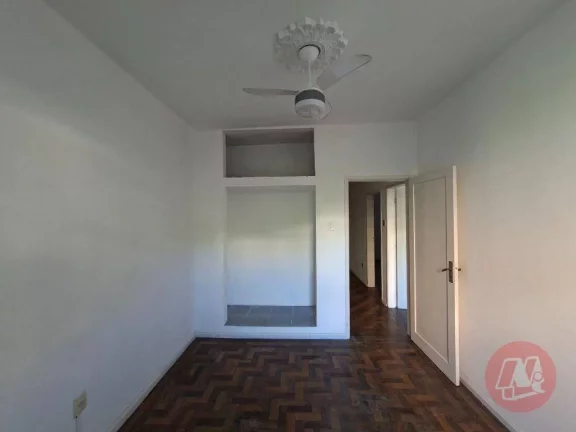 Imagem Apartamento com 3 dormitórios para alugar, 100 m² por R$ 2.500,00/mês - Rio Branco - Porto Alegre/RS