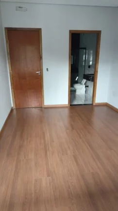 Imagem Alto Padrão para Venda em Maringá, Jardim Universo, 2 dormitórios, 1 suíte, 2 banheiros