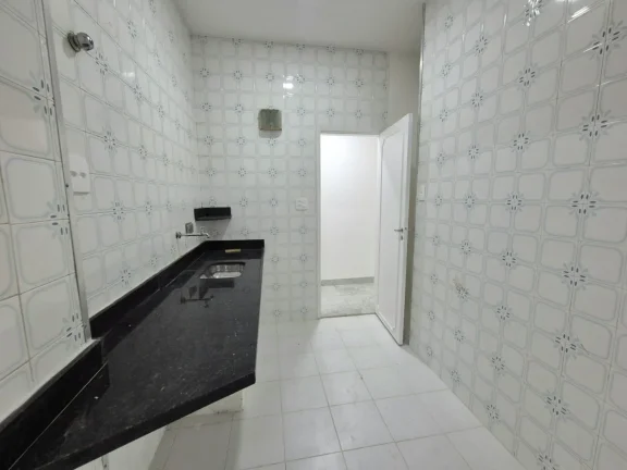 Imagem Apartamento para Venda em Rio de Janeiro, COPACABANA, 2 dormitórios, 1 banheiro, 1 vaga