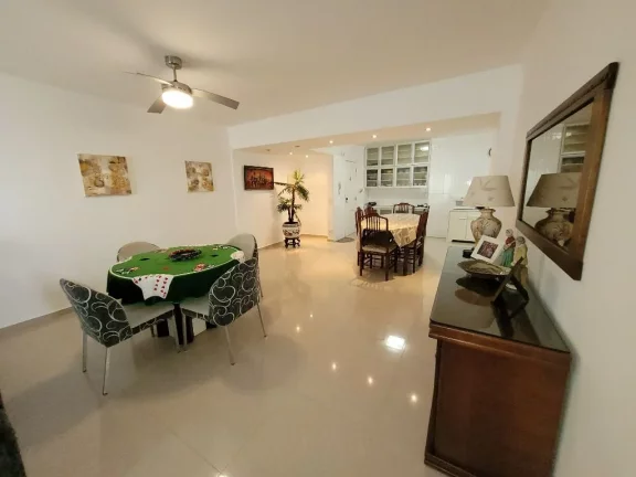 Imagem APARTAMENTO AMPLO COM 3DORMITÓRIOS, 1 SUÍTE, PEQUENA VISTA PARA O MAR, 1 VAGA PARA AUTO