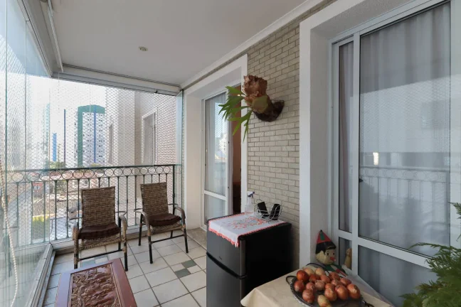 Imagem Apartamento Pompéia - 119M², 3 Dorms, 1 Suíte, Lavabo, 2 Vagas, Varanda.