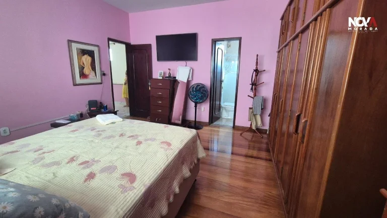 Imagem Se você busca espaço, localização e versatilidade, esta é uma oportunidade rara. Localizada na ...