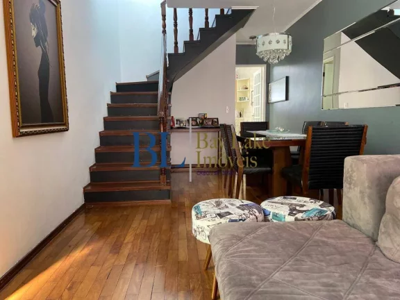 Imagem Sobrado À Venda Com 170M² -3 Quartos - 4 Vagas!!Na Agua Rasa!