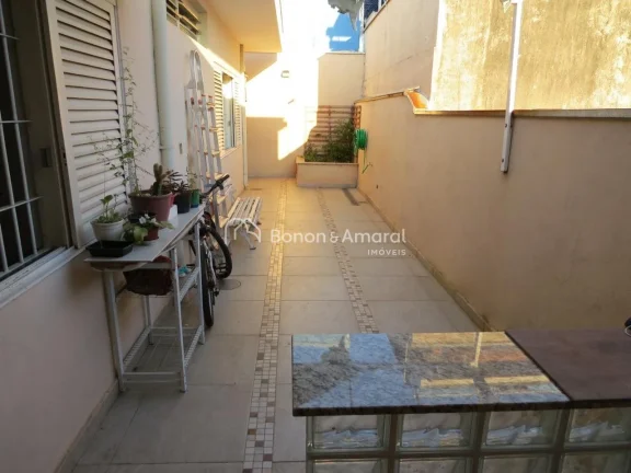 Imagem Lindo Sobrado à Venda no Jardim Chapadão, Campinas/SP 

Essa belíssima casa combina sofisticaçã...