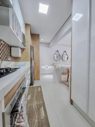 Imagem Belíssimo apartamento Pé na Areia à venda 50 metros da praia, vista para o Mar, na Riviera de São Lourenço - Bertioga S/P.
